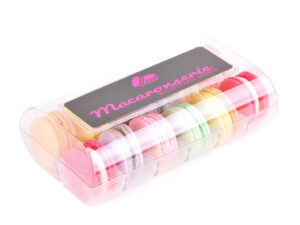 Cutie cu 12 Macarons