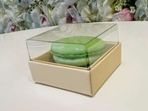 Cutie 1 macarons
