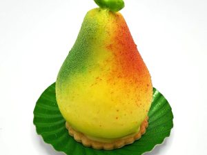 Para - prajitura in forma de fruct